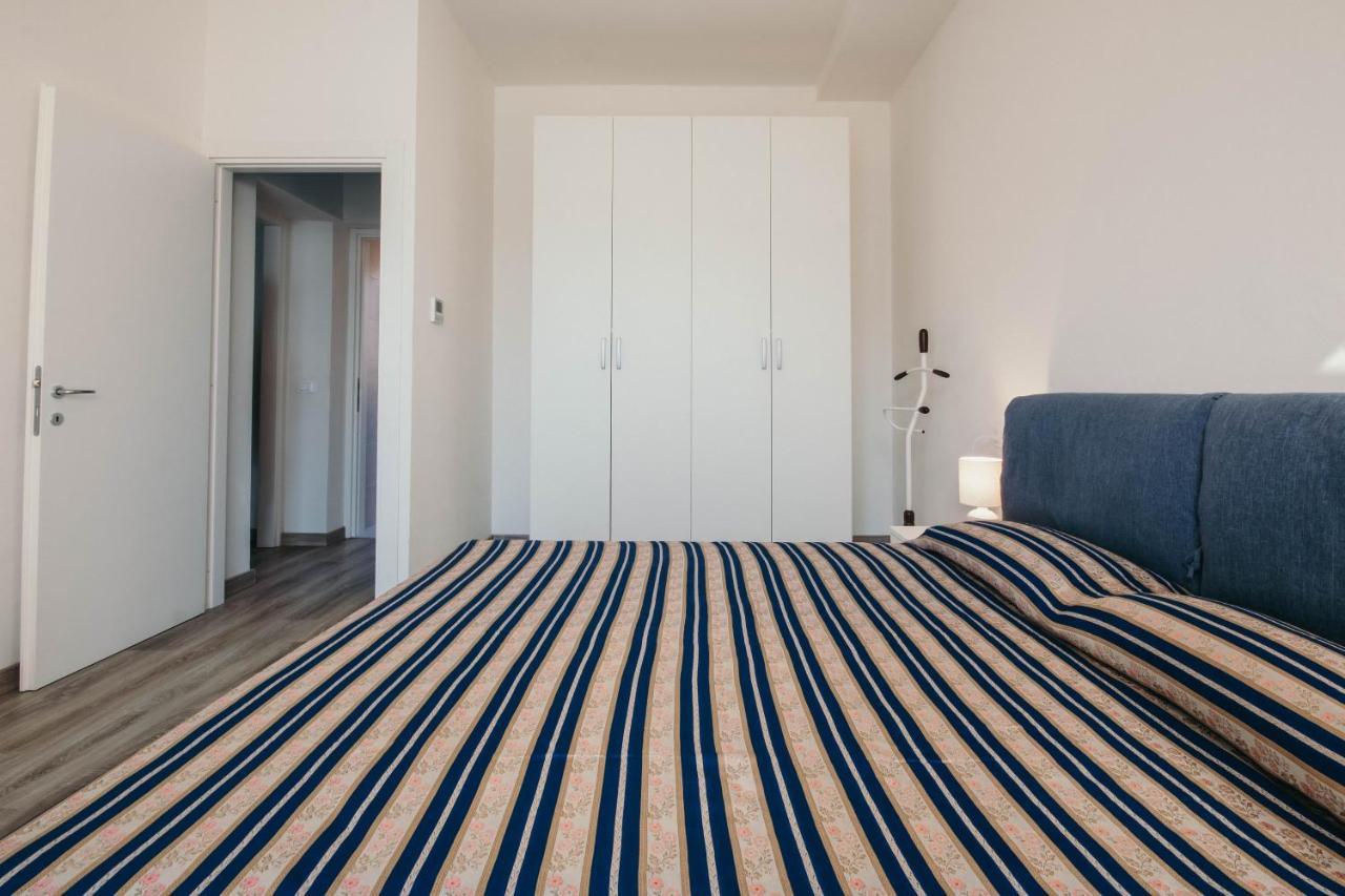 Al 13 Blu - Lakeside Leisure & Business Стреза Экстерьер фото