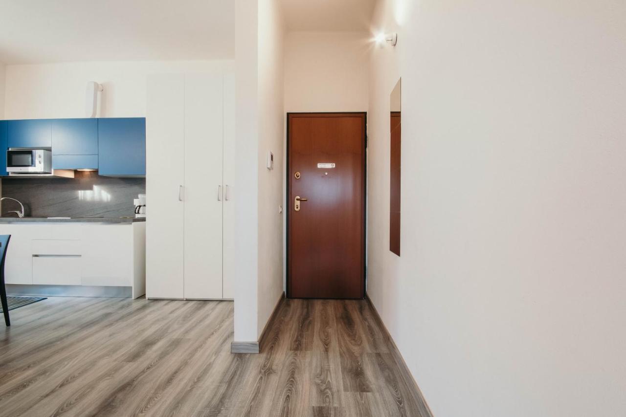 Al 13 Blu - Lakeside Leisure & Business Стреза Экстерьер фото