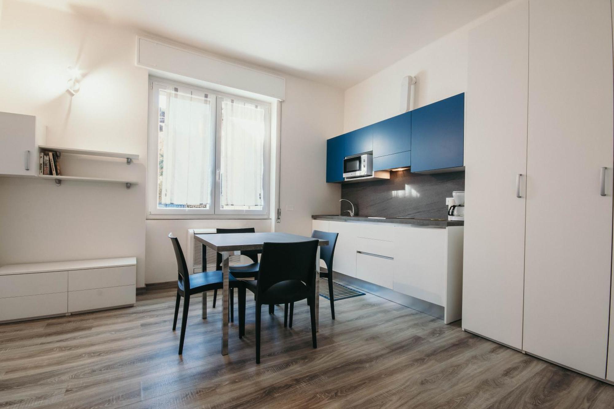 Al 13 Blu - Lakeside Leisure & Business Стреза Экстерьер фото